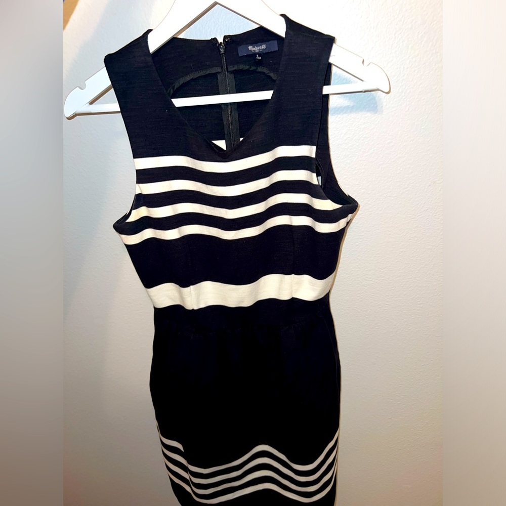 Black and white madewell 1937 dress